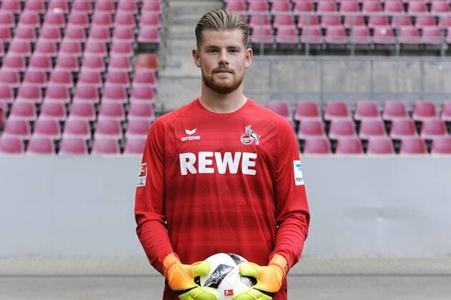 Porträt: Fußball, GER, 1.BL Bundesliga, Porträttermin 2016 2017, 1.FC Köln: Timo Horn (FC Köln). Einzelbild, Portrait, Porträt.