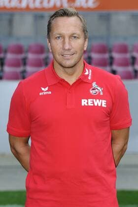 Porträt: Fußball, GER, 1.BL Bundesliga, Porträttermin 2016 2017, 1.FC Köln: Co-Trainer Manfred Schmid (FC Köln). Einzelbild, Portrait, Porträt.