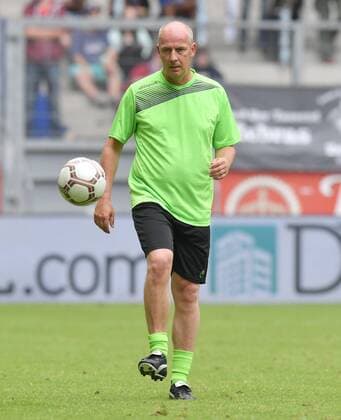 17.07.2016, Fussball, Saison 2016 2017, Schauinsland Cup der Traditionen in Duisburg, Prominenten Einlagespiel, Traditionsauswahl, Ex Fussball Profi Mario Basler