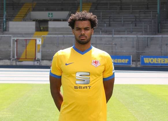 Phil Ofosu-Ayeh (Eintracht Braunschweig)