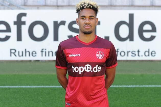 Philipp Mwene, FCK- 21, 1. FC Kaiserslautern, Mannschaftspraesentation der Saison 2016 2017, im Fritz-Walter-Stadion auf dem Betzenberg am 19.07.2016, Foto - Franz Eibner Pressefoto Kaiserslautern Copyright: Franz Eibner-Pressefoto EP_PFZ