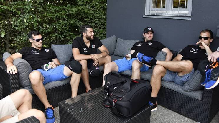19.07.2016 - Handball - 1. Bundesliga - Saison 2016 2017 - HC Erlangen HCE - Besuch Jura Golf Hilzhofen - - von links : Isaias Guardiola (9, HC Erlangen HCE ) Kevin Herbst (11, HC Erlangen HCE ) Nikolas Katsigiannis (29, HC Erlangen HCE ) Uros Bundalo (6, HC Erlangen HCE )