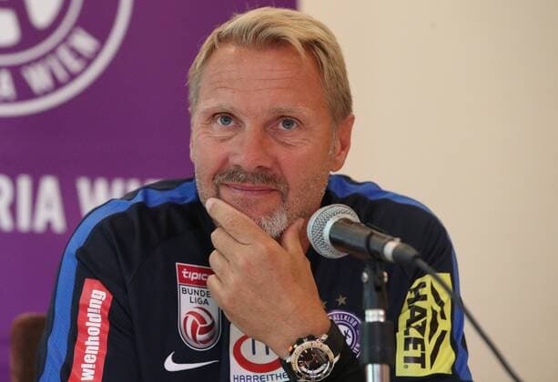 SOCCER - EL quali, Kukesi vs A.Wien, preview KUKESI,ALBANIA,20.JUL.16 - SOCCER - UEFA Europa League, qualification, FK Kukesi vs FK Austria Wien, preview, press conference PK Pressekonferenz A.Wien. Image shows head coach Thorsten Fink (A.Wien). GEPAxpictures xChristianxOrt