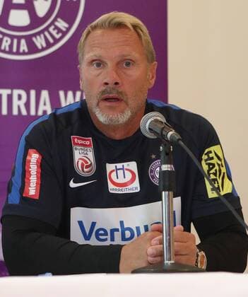 SOCCER - EL quali, Kukesi vs A.Wien, preview KUKESI,ALBANIA,20.JUL.16 - SOCCER - UEFA Europa League, qualification, FK Kukesi vs FK Austria Wien, preview, press conference PK Pressekonferenz A.Wien. Image shows head coach Thorsten Fink (A.Wien). GEPAxpictures xChristianxOrt