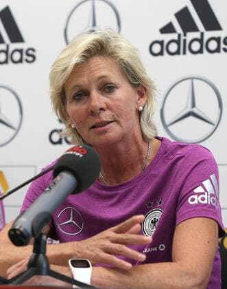 Headcoach Silvia Neid (GER)