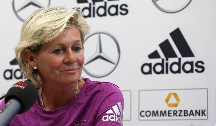 Headcoach Silvia Neid (GER)