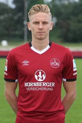 21.07.2016 - 1. FC Nürnberg FCN - 2. Fußball Bundesliga BL - Saison 2016 2017 - Fototermin Porträttermin - MWei - Willi Evseev (21, 1. FC Nürnberg FCN ) - Einzelbild Einzelfoto Portrait Porträt Kopfbild