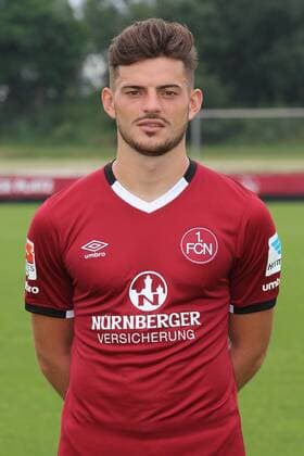 21.07.2016 - 1. FC Nürnberg FCN - 2. Fußball Bundesliga BL - Saison 2016 2017 - Fototermin Porträttermin - MWei - Tim Leibold (23, 1. FC Nürnberg FCN ) - Einzelbild Einzelfoto Portrait Porträt Kopfbild
