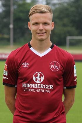 21.07.2016 - 1. FC Nürnberg FCN - 2. Fußball Bundesliga BL - Saison 2016 2017 - Fototermin Porträttermin - MWei - Philipp Hercher (27, 1. FC Nürnberg FCN ) - Einzelbild Einzelfoto Portrait Porträt Kopfbild