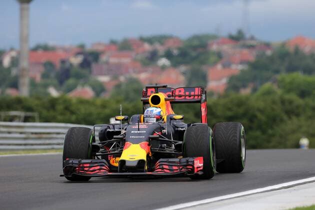 Hungarian Grand Prix, Hungaroring, Budapest 21 - 24 July 2016 22.07.2016 - Free Practice 1, Daniel Ricciardo (AUS) Red Bull Racing RB12 