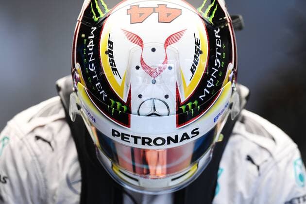 Bilder des Tages - SPORT Motorsports: FIA Formula One World Championship WM Weltmeisterschaft 2016, Grand Prix of Hungary, 44 Lewis Hamilton (GBR, Mercedes AMG Petronas Formula One Team), xHOCHxZWEIx
