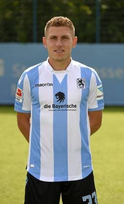 22.07.2016, Fussball 2.Liga 2016 2017, TSV 1860 München, Porträttermin 2016 2017, Levent Aycicek (TSV 1860 München).