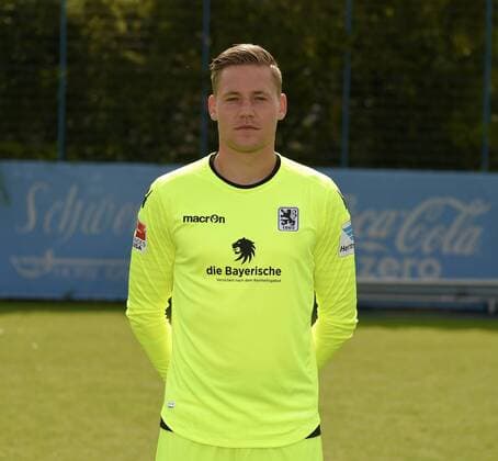 22.07.2016, Fussball 2.Liga 2016 2017, TSV 1860 München, Porträttermin 2016 2017, Torwart Vitus Eicher (TSV 1860 München).