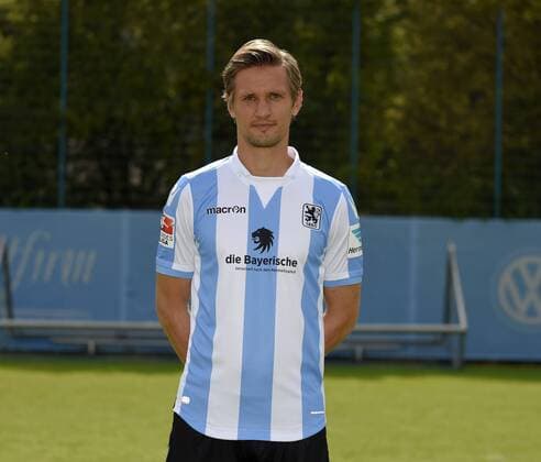 22.07.2016, Fussball 2.Liga 2016 2017, TSV 1860 München, Porträttermin 2016 2017, Kai Bülow (TSV 1860 München).