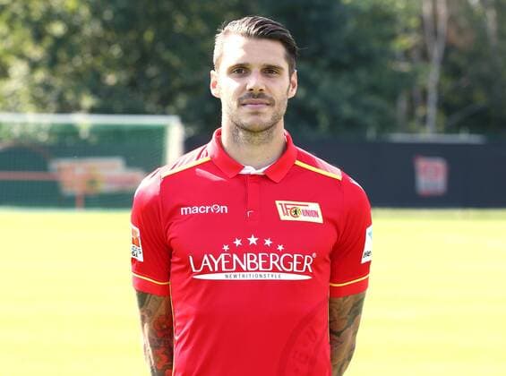 Christopher Trimmel (28) Einzelbild Quer Fußball Fussball GER 2.BL Porträttermin 2016 2017 1. FC Union Berlin 22.07.2016