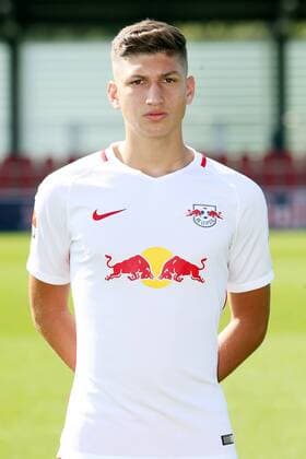 RBLeipzig Fußball Saison 2016-17 Leipzig, 22.07.2016, Fußball, 1.BL, GER, Porträttermin 2016 2017. , RasenBallsport Leipzig RB Leipzig. , Im Bild: Vitaly Janelt. ,