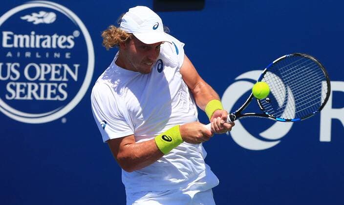 TORONTO, July 23, 2016 -- James Duckworth of Australia returns the ball against Felix Auger Aliassime of Canada during the first round of men s singles qualifying match at the 2016 Rogers Cup in Toronto, Canada, July 23, 2016. James Duckworth won 2-0. )(hcs) (SP)CANADA-TORONTO-TENNIS-ROGERS CUP-MEN S SINGLES-QUALIFYING ZouxZheng 