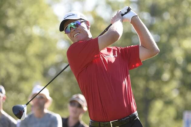 July 23, 2016: John Senden tees off on the second hole in the third round at the RBC Canadian Open at Glen Abbey Golf Club in Oakville, Ontario. (Photo by Gerry Angus Icon Sportswire) GOLF: JUL 23 PGA Golf Herren - RBC Canadian Open - Third Round Icon16072311 EDITORIAL USE ONLY