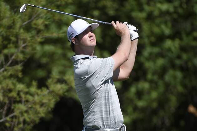 July 23, 2016: Hudson Swafford hits his approach shot to the third hole in the third round at the RBC Canadian Open at Glen Abbey Golf Club in Oakville, Ontario. (Photo by Gerry Angus Icon Sportswire) GOLF: JUL 23 PGA Golf Herren - RBC Canadian Open - Third Round Icon16072333 EDITORIAL USE ONLY