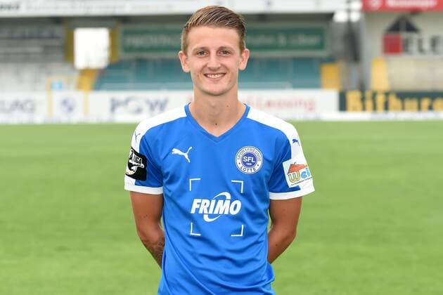 Fußball 3. Liga, Porträttermin 2016 2017 Sportfreunde Lotte am 23.07.2016 im FRIMO Stadion in Lotte Nico Neidhart (Lotte) mt