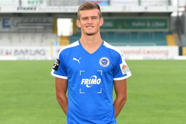 Fußball 3. Liga, Porträttermin 2016 2017 Sportfreunde Lotte am 23.07.2016 im FRIMO Stadion in Lotte Dennis Engel (Lotte) mt