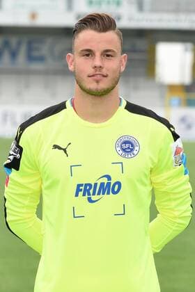 Fußball 3. Liga, Porträttermin 2016 2017 Sportfreunde Lotte am 23.07.2016 im FRIMO Stadion in Lotte Torwart Yannick Zummack (Lotte) mt