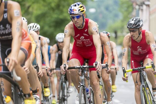 1. Sieger, Sven Riederer (EJOT Team Buschhuetten), 1. Bitburger 0,0% Triathlon-Bundesliga, Herren, Mey Generalbau Citytriathlon Tuebingen, DTU-Roadshow 2016, Deutsche Triathlon Union, 24.07.2016, Tuebingen Copyright: Walther Eibner-Pressefoto EP_SWR