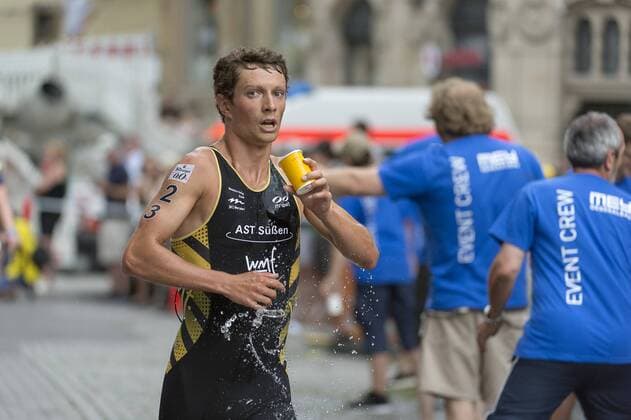 Felix Duchampt (WMF BKK-Team AST Suessen), 1. Bitburger 0,0% Triathlon-Bundesliga, Herren, Mey Generalbau Citytriathlon Tuebingen, DTU-Roadshow 2016, Deutsche Triathlon Union, 24.07.2016, Tuebingen Copyright: Walther Eibner-Pressefoto EP_SWR
