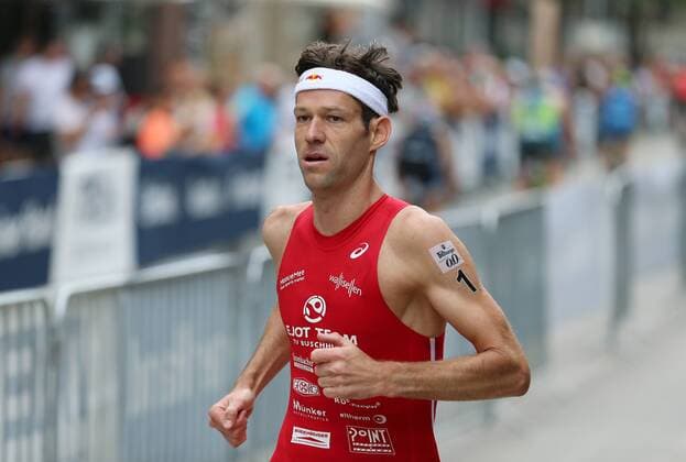 Triathlon 24.07.2016 2. Mey Generalbau Citytriathlon Tuebingen 2016 1. Bundesliga, Maenner Laufen; Sieger Sven Riederer (Schweiz, TV Buschhuetten) 