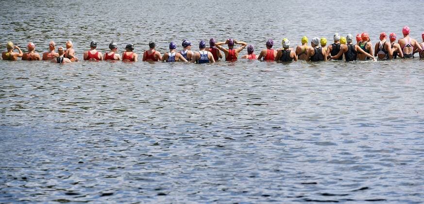 Triathlon 24.07.2016 2. Mey Generalbau Triathlon Tuebingen 2016 1. Bundesliga, Frauen Start Schwimmen 