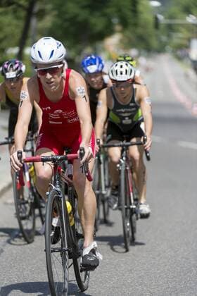 Jodie Stimpson, 1. Bitburger 0,0% Triathlon-Bundesliga, Damen, Mey Generalbau Citytriathlon, DTU-Roadshow 2016, Deutsche Triathlon Union, 24.07.2016, Tuebingen Copyright: Walther Eibner-Pressefoto EP_SWR
