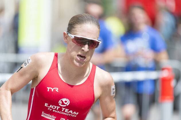 Jodie Stimpson, 1. Bitburger 0,0% Triathlon-Bundesliga, Damen, Mey Generalbau Citytriathlon, DTU-Roadshow 2016, Deutsche Triathlon Union, 24.07.2016, Tuebingen Copyright: Walther Eibner-Pressefoto EP_SWR