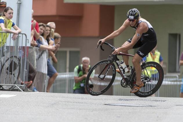 Ron Lewinson, 1. Bitburger 0,0% Triathlon-Bundesliga, Herren, Mey Generalbau Citytriathlon Tuebingen, DTU-Roadshow 2016, Deutsche Triathlon Union, 24.07.2016, Tuebingen Copyright: Walther Eibner-Pressefoto EP_SWR