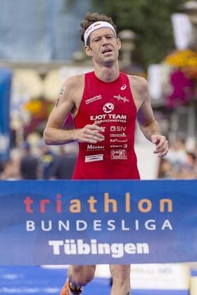Bilder des Tages - SPORT Sieger, Sven Riederer, 1. Bitburger 0,0% Triathlon-Bundesliga, Herren, Mey Generalbau Citytriathlon Tuebingen, DTU-Roadshow 2016, Deutsche Triathlon Union, 24.07.2016, Tuebingen Copyright: Walther Eibner-Pressefoto EP_SWR