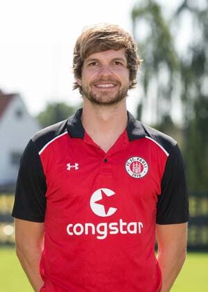 Fußball, GER, 2.Bundesliga, Porträttermin 2016 2017, FC St.Pauli, Physiotherapeut Johannes Reich