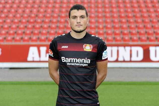 Porträt: Fußball, GER, 1.BL, Bundesliga, Liga, Porträttermin 2016 2017, Bayer Leverkusen: Kyriakos Papadopoulos (Leverkusen). Einzelbild, Portrait, Porträt.