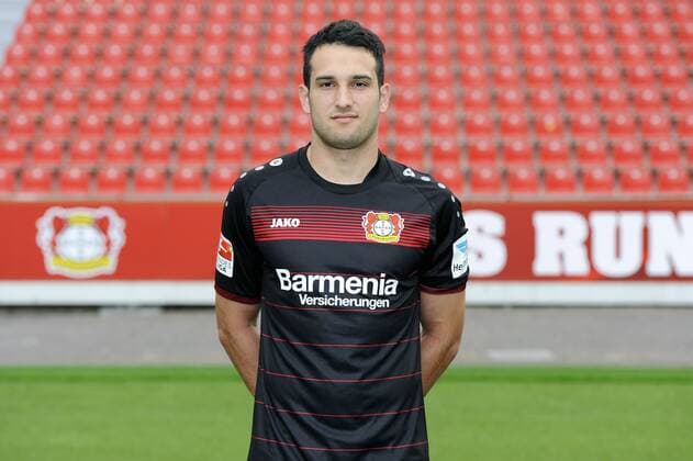Porträt: Fußball, GER, 1.BL, Bundesliga, Liga, Porträttermin 2016 2017, Bayer Leverkusen: Levin Öztunali (Leverkusen). Einzelbild, Portrait, Porträt.