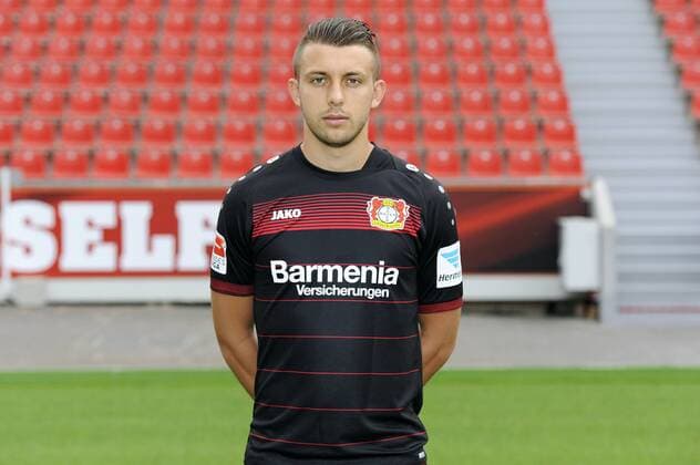 Porträt: Fußball, GER, 1.BL, Bundesliga, Liga, Porträttermin 2016 2017, Bayer Leverkusen: Vladlen Yurchenko (Leverkusen). Einzelbild, Portrait, Porträt.