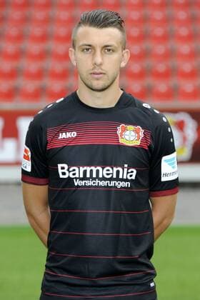 Porträt: Fußball, GER, 1.BL, Bundesliga, Liga, Porträttermin 2016 2017, Bayer Leverkusen: Vladlen Yurchenko (Leverkusen). Einzelbild, Portrait, Porträt.