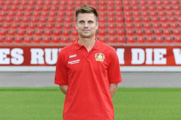 Porträt: Fußball, GER, 1.BL, Bundesliga, Liga, Porträttermin 2016 2017, Bayer Leverkusen: Steffen Lutz (Leverkusen). Einzelbild, Portrait, Porträt.