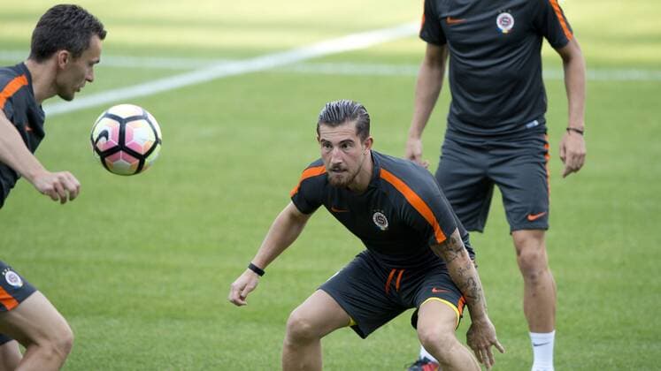 Soccer players of Sparta Praha David Lafata (left) and Lukas Vacha in action during the training session prior to 3rd qualifying round of football Champions League, 1st leg: Sparta Praha vs Steaua Bucharest in Prague, Czech Republic, July 25, 2016. (CTKxPhoto MichalxKamaryt) CTKPhotoP201607250759901  kmt 7