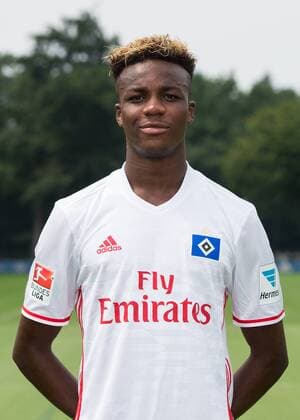 Fußball, GER, 1.Bundesliga, Porträttermin 2016 2017, Hamburger SV, Gideon Jung