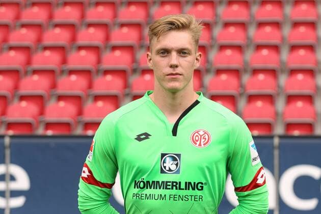 FLORIAN MUELLER FUSSBALL, GER, 1. LIGA, BUNDESLIGA, PORTRAETTERMIN 2016 2017, FSV MAINZ 05 