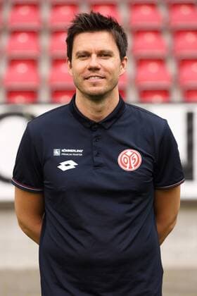 DR. STEFAN MATTYASOVSZKY ARZT FUSSBALL, GER, 1. LIGA, BUNDESLIGA, PORTRAETTERMIN 2016 2017, FSV MAINZ 05 