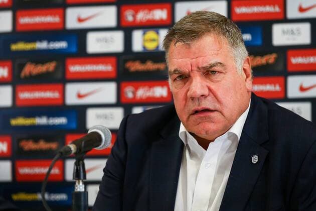 25.07.2016, Hilton Hotel, Burton upon Trent, ENG, FA Pressekonfrenz Allardyce, im Bild Sam Allardyce Sam Allardyce during The FA press conference PK Pressekonferenz to introduce Sam Allardyce as England Manager at the Hilton Hotel in Burton upon Trent, Great Britain on 2016 07 25. Burton upon Trent  EP_fil  