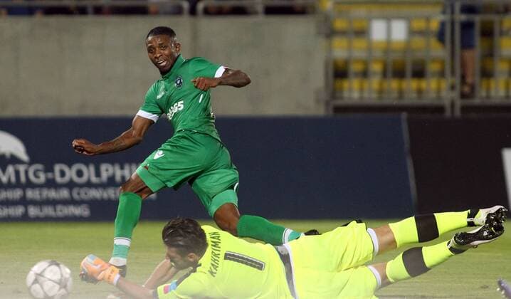 26.07.2016 Razgrad(Bulgaria) PFC Ludogorets-FK Crvena Zvezda(FC Red Star) Uefa 3rd leg Champions League qualify men s football Jonathan Cafu(behind) PFC Ludogorets scoring first goal on match beside Damir Kahriman (in front) FK Crvena Zvezda(FC Red Star) : 