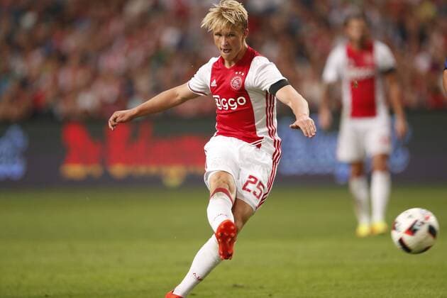 Kasper Dolberg of Ajax 1-1 during the UEFA Champions League Third qualifying round first leg match between Ajax Amsterdam and PAOK Saloniki on July 26, 2016 at the Amsterdam Arena in Amsterdam, The Netherlands. Ajax v PAOK Saloniki UEFA Champions League 2016 2017 xVIxxIVx 5898408