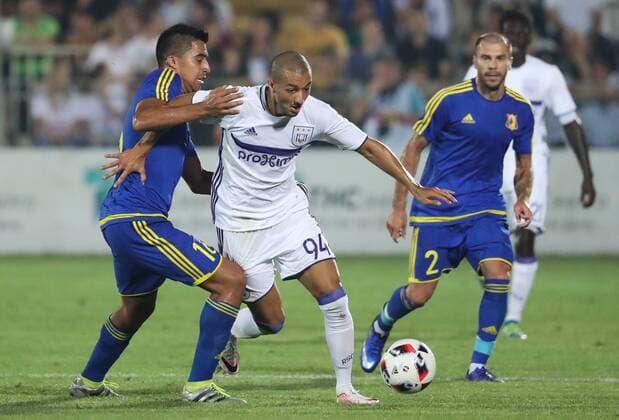 Rostov s Christian Noboa and Anderlecht s Sofiane Hanni fight for the ball during the first leg of the third qualification round between Belgian first league soccer team RSC Anderlecht and Russian team FC Rostov in the Champions League competition, on Tuesday 26 July 2016, in Rostov-on-Don, Russia. VIRGINIExLEFOUR  x04899256x