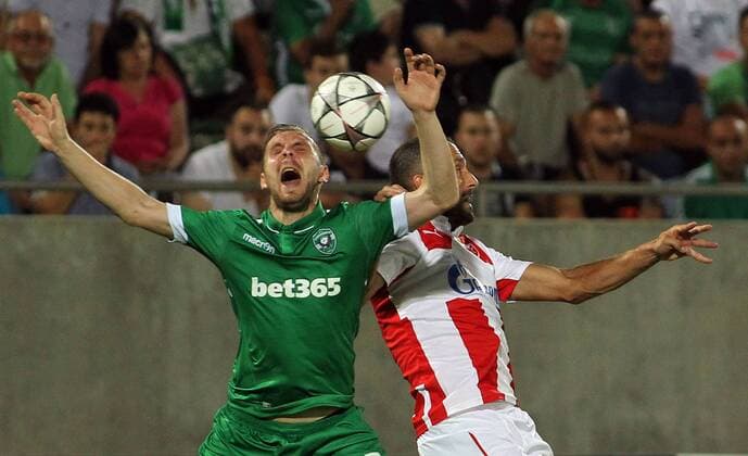 26.07.2016 Razgrad(Bulgaria) PFC Ludogorets-FK Crvena Zvezda(FC Red Star) 3rd leg Champions League qualify men s football Cosmin Moti (L) PFC Ludogorets ,Predrag Sikimic (r) FK Crvena Zvezda(FC Red Star) : 
