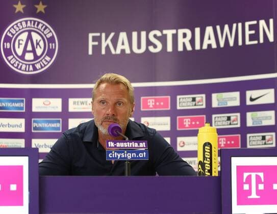 SOCCER - EL quali, A.Wien vs Trnava, preview STEINBRUNN,AUSTRIA,27.JUL.16 - SOCCER - UEFA Europa League, qualification, FK Austria Wien vs FC Spartak Trnava, preview, press conference PK Pressekonferenz of A.Wien. Image shows head coach Thorsten Fink (A.Wien). GEPAxpictures xChristianxOrt